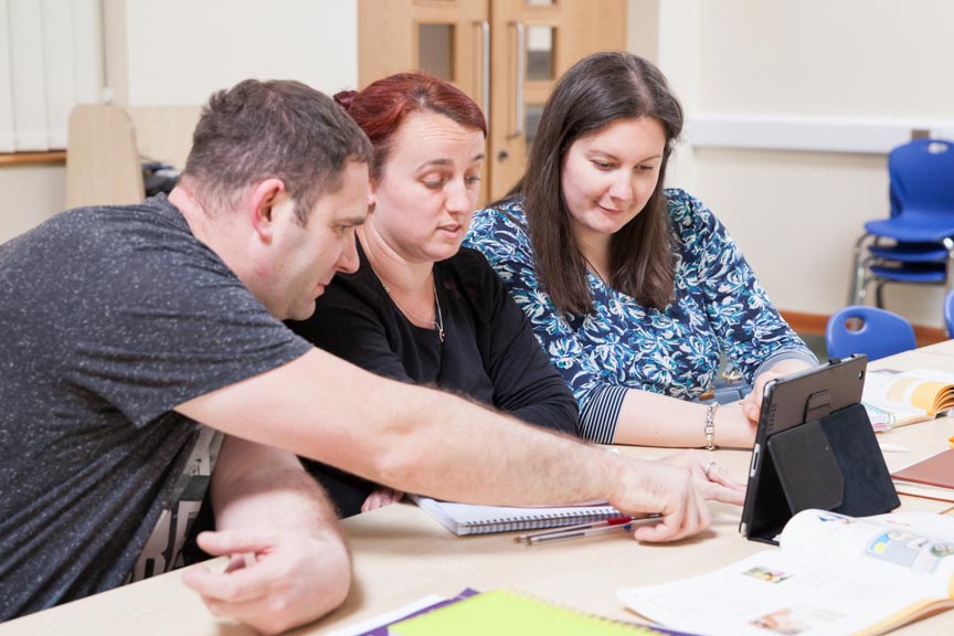 Canolbarth a De Orllewin Cymru