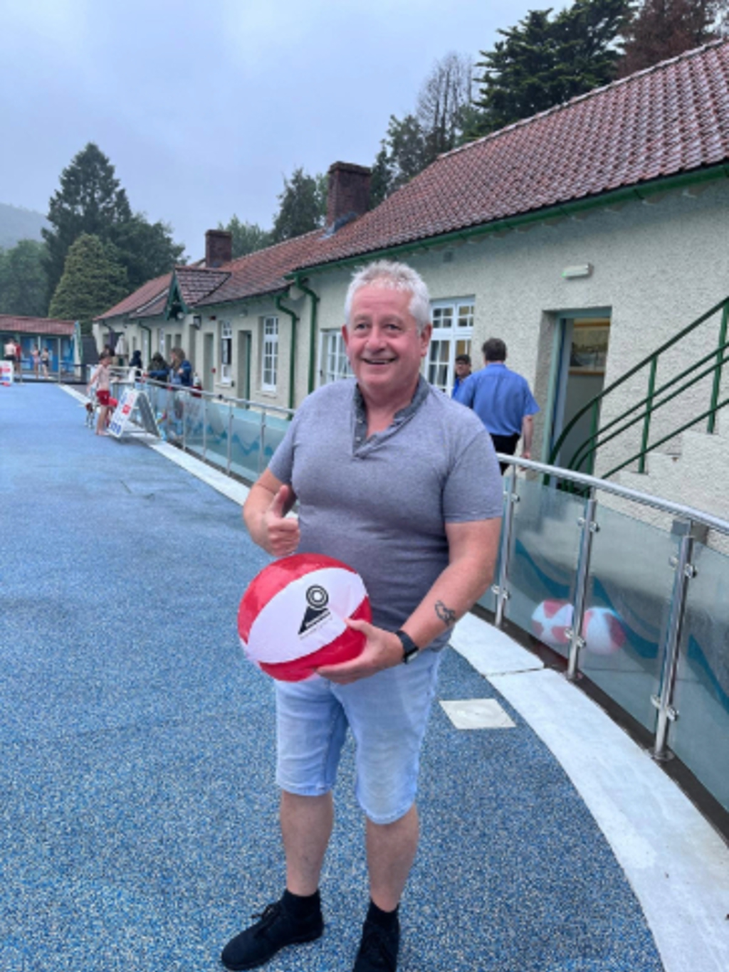 Mae’r iaith wedi bod yn rhan bwysig o fy mywyd i erioed, er nad oeddwn i’n gallu ei siarad hi...